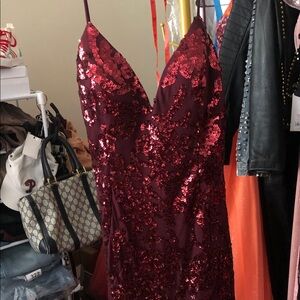 Jovani dark maroon backless dress 1400 retail this color is very hard to find